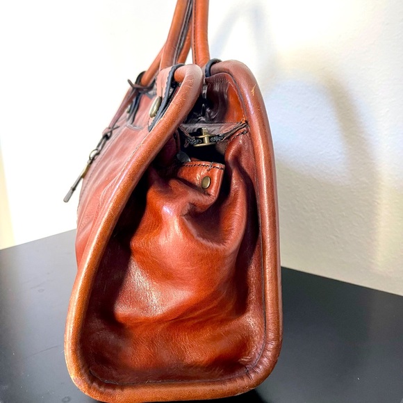 Fossil Satchel Bag, AUTHENTIC. Hard to find bag! - Picture 6 of 9